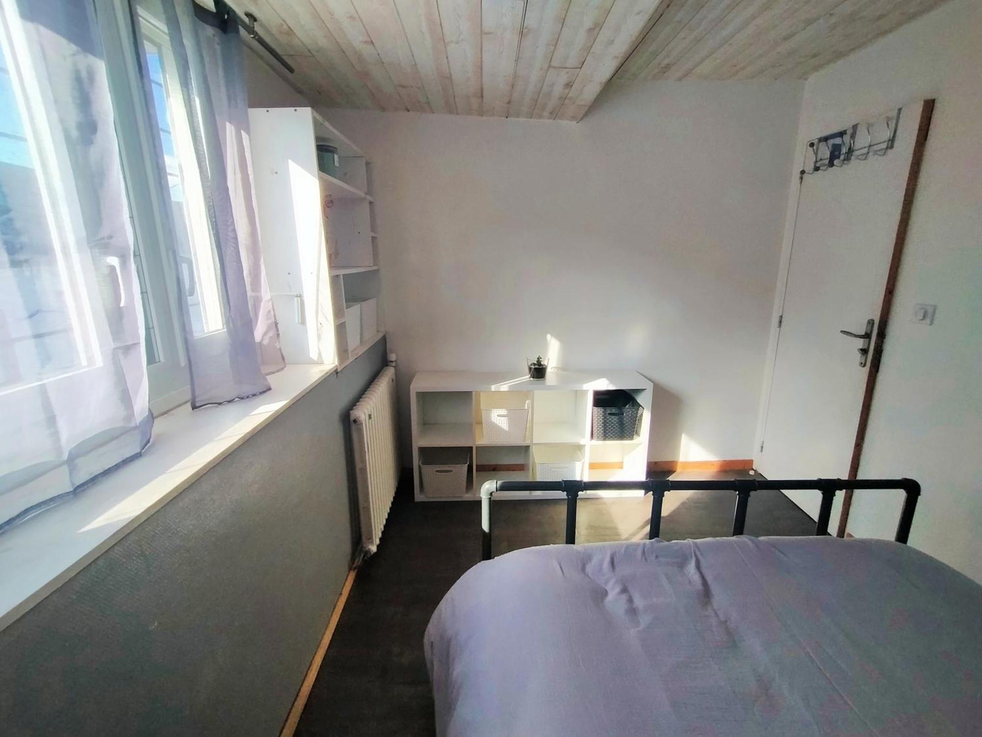 Homestay Au Bonheur Des Voyageurs Concarneau